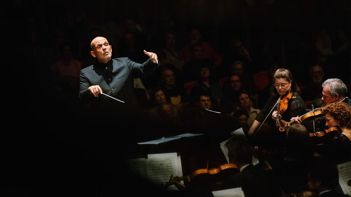 Antwerp Symphony Orchestra & Jaap van Zweden \u2022 Muziekgebouw Eindhoven