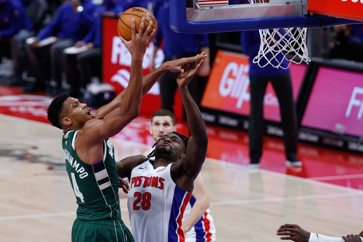 Milwaukee Bucks vs. Detroit Pistons