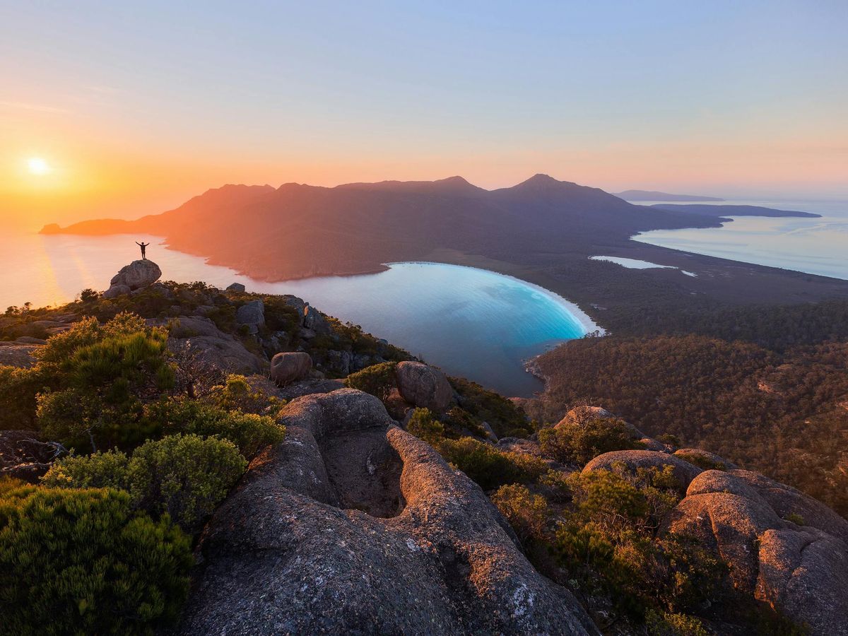 Hobart to Coles Bay