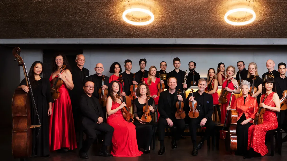 Z\u00fcrcher Kammerorchester in STUTTGART