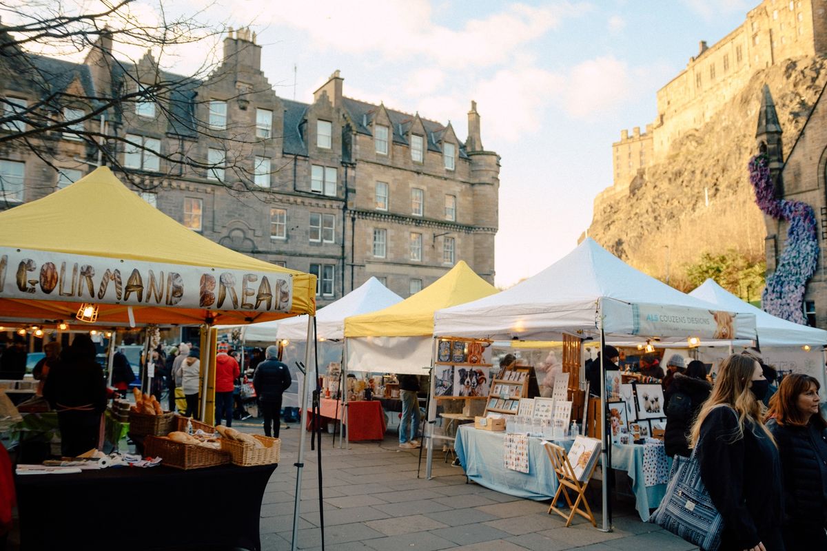 Grassmarket Market