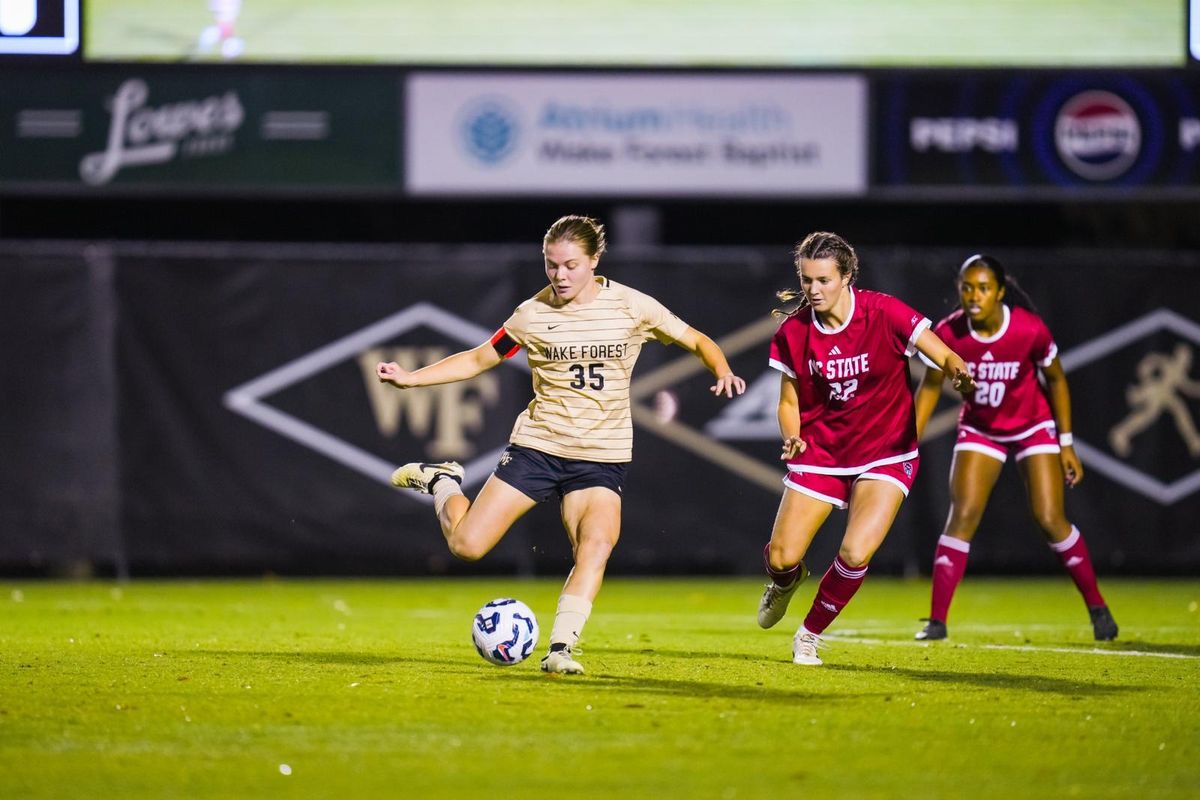 Wake Forest Demon Deacons at Florida State Seminoles Womens Soccer