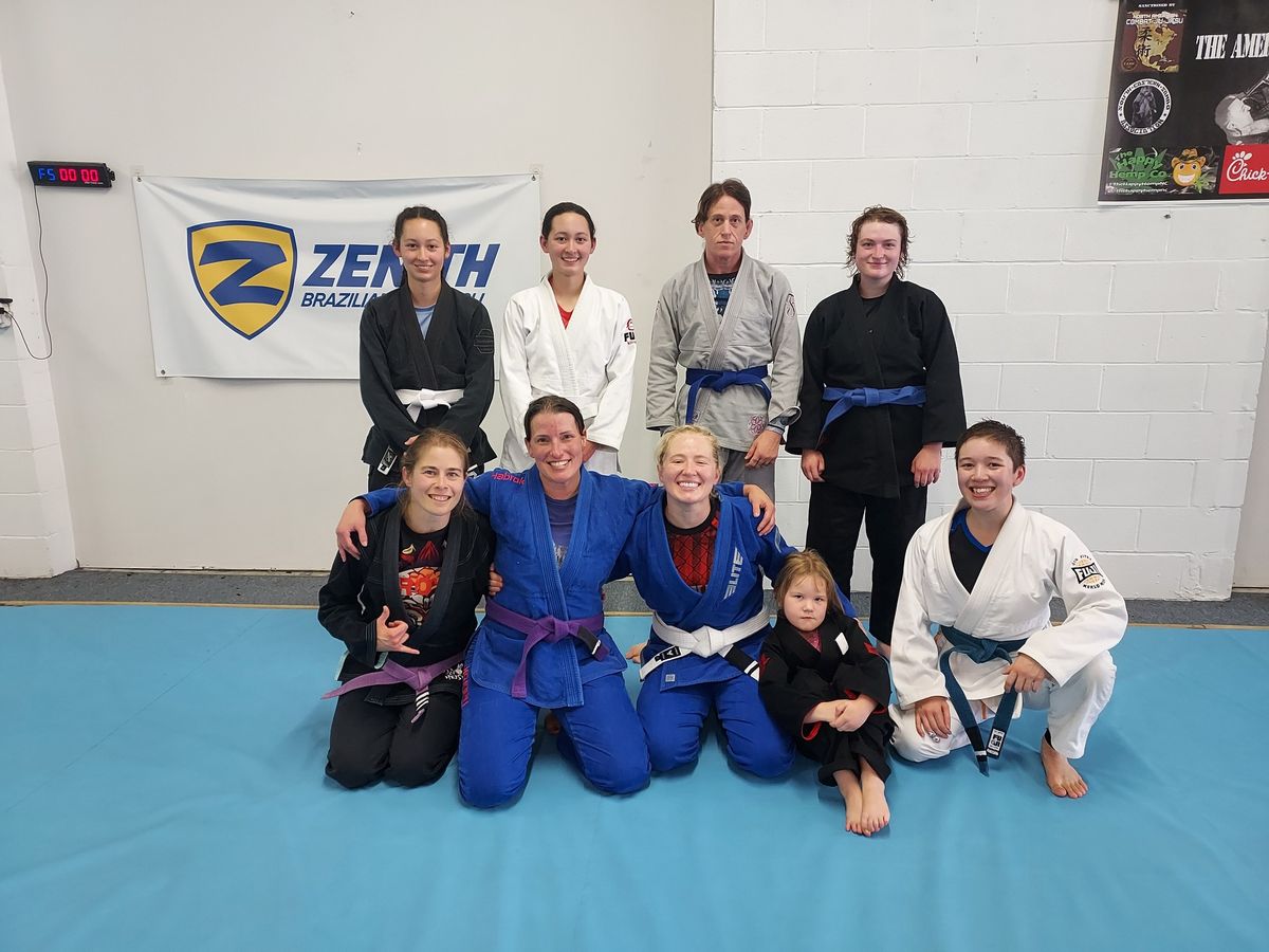 December Octagon Women's Open Mat: Gi Session