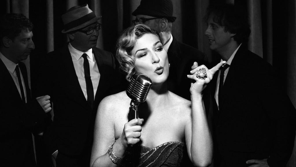 Ana Gasteyer: Sugar And Booze