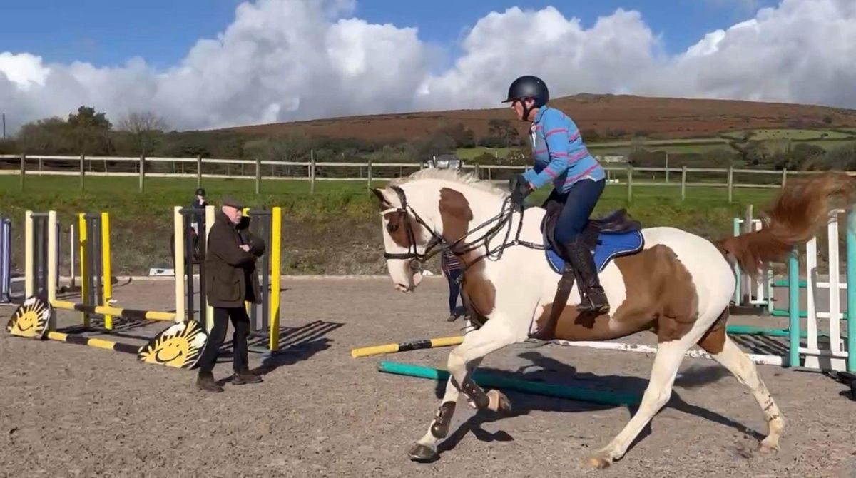 Roy Hayter Poles and Show Jump Clinic 