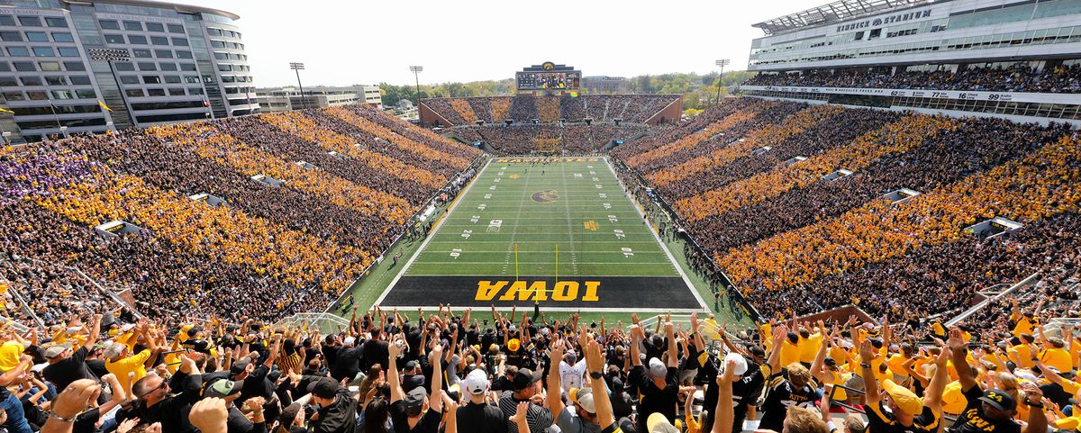 Iowa Hawkeyes Wrestling vs. Michigan Wolverines