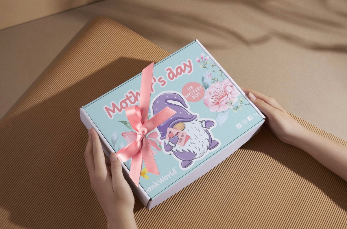 No 9 - Mother\u2019s Day mystery gift box 