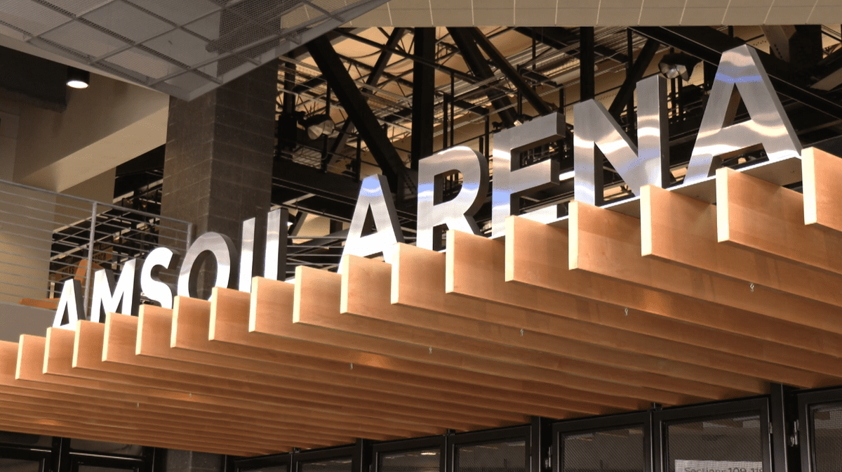 Parking IIHF World Junior Championship - USA vs Germany (Pre-Competition Exhibition)