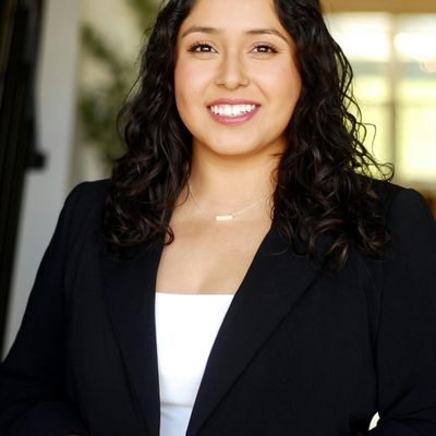 Veronica Montiel - Realtor
