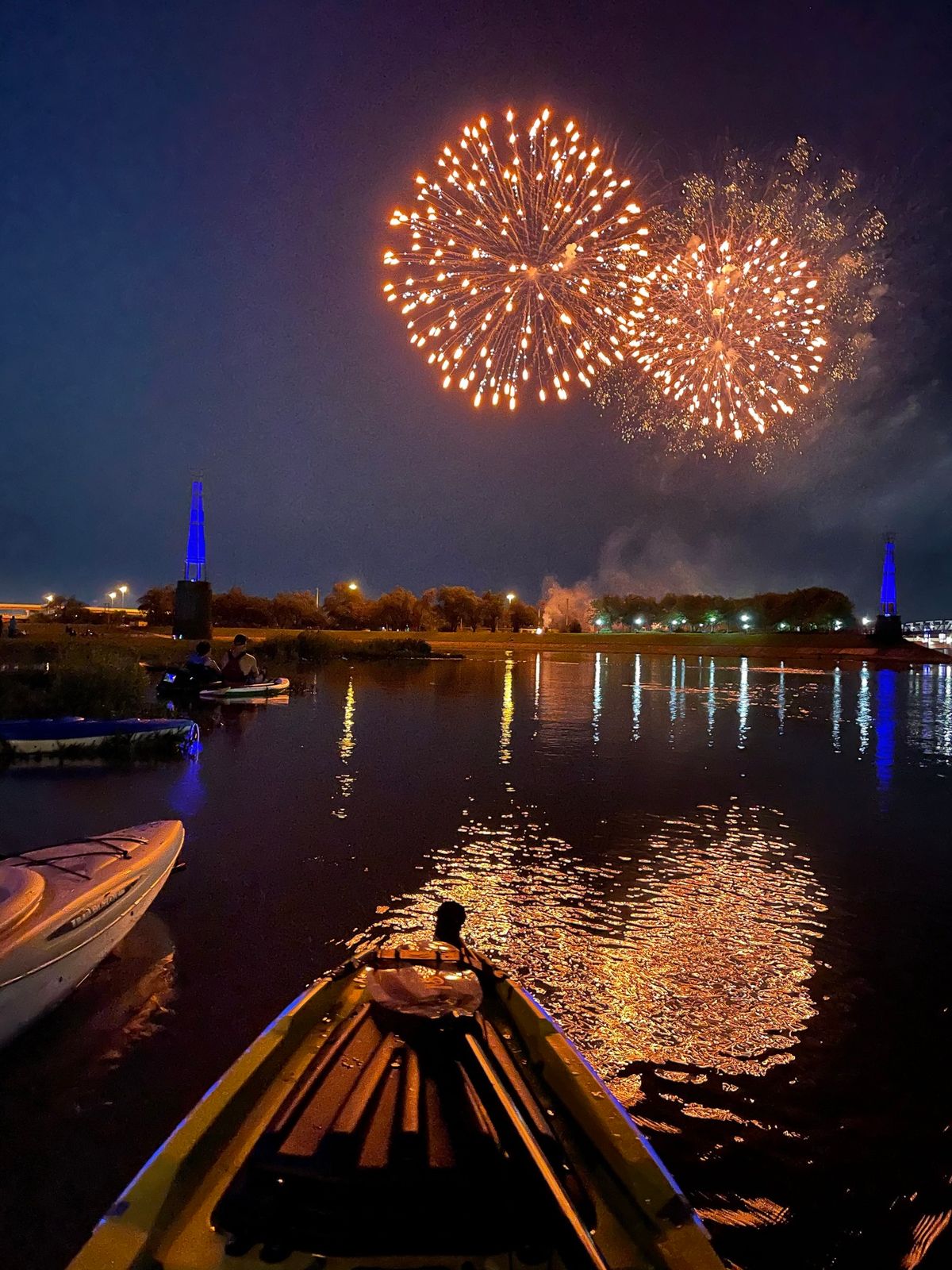 Dayton Fireworks Paddle