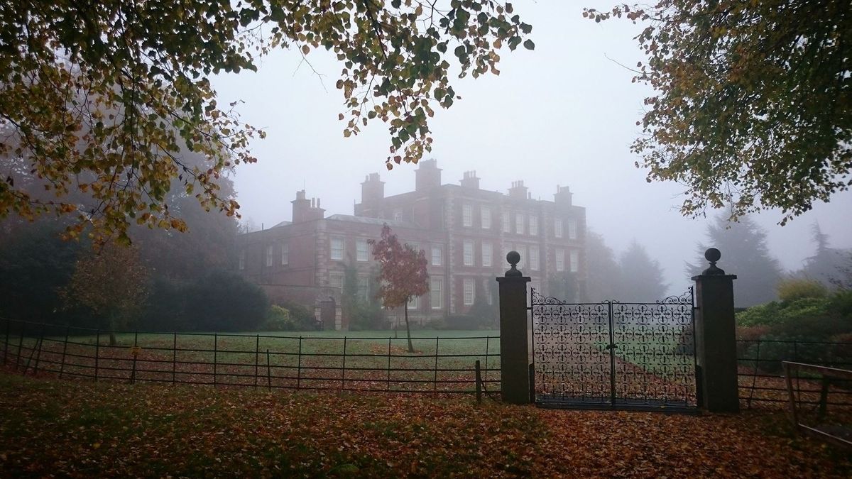 Haunted Halloween House