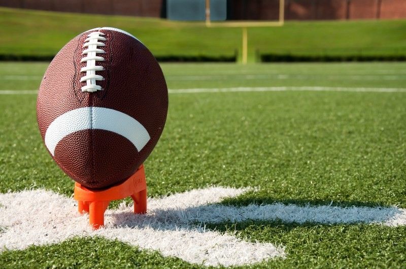 Bellevue East vs Lincoln Northeast [Football] High-School 