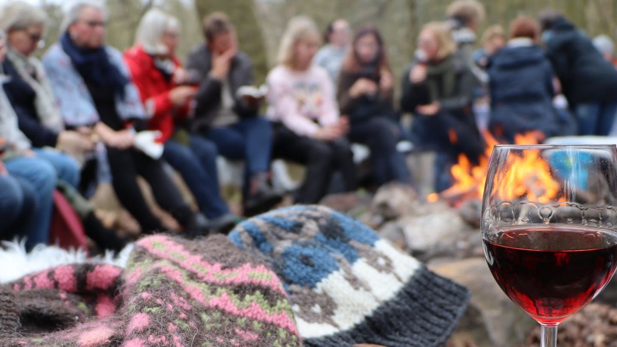 Gl\u00f6gg-vandring med Womens Hiking Club