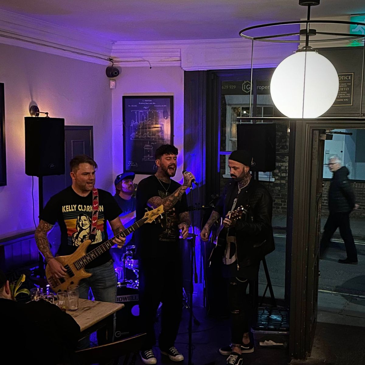 Davey\u2019s Thursday Open Mic