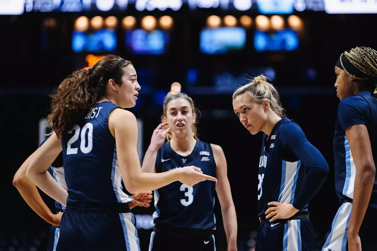 Georgetown Hoyas at Xavier Musketeers Womens Volleyball