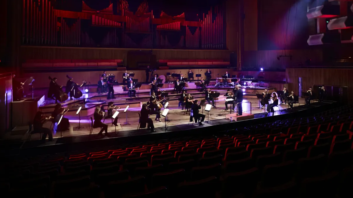 London Philharmonic Orchestra, Nicola Benedetti, Edward Gardner in Dresden