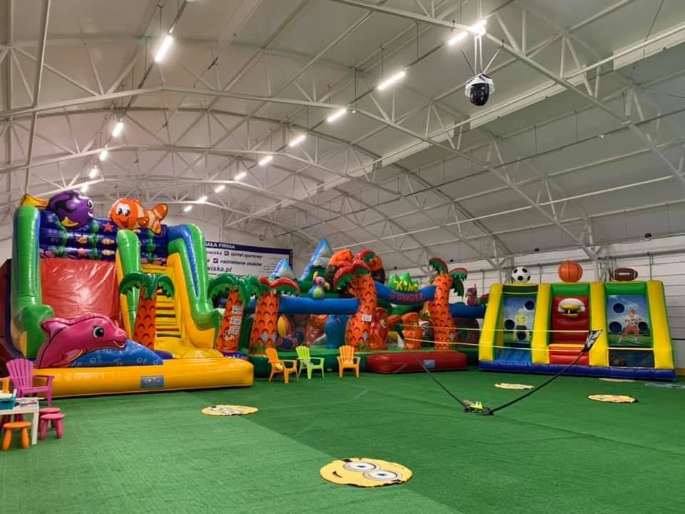 Otwarcie Sezonu letniego 2022 - Fefland Dmucha\u0144ce w Ostrowie Wielkopolskim