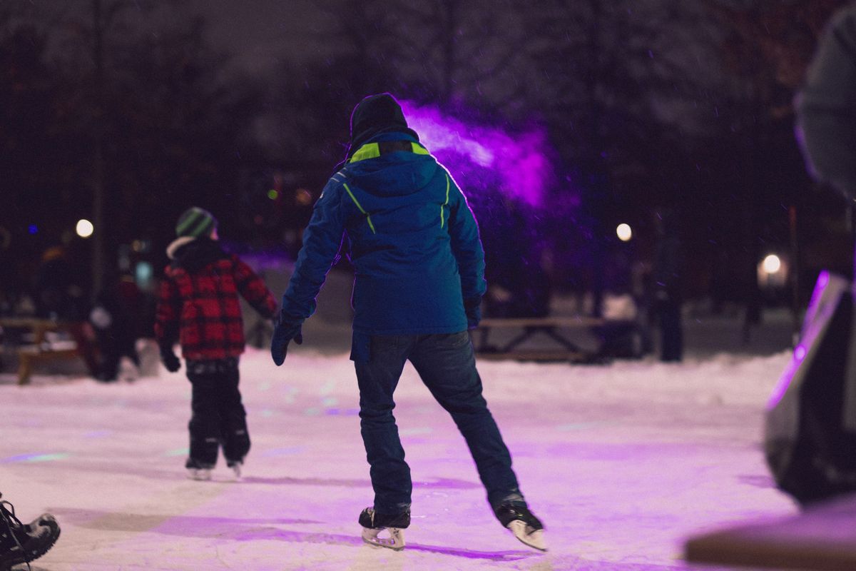 Patin sous les \u00e9toiles - parc des Faubourgs