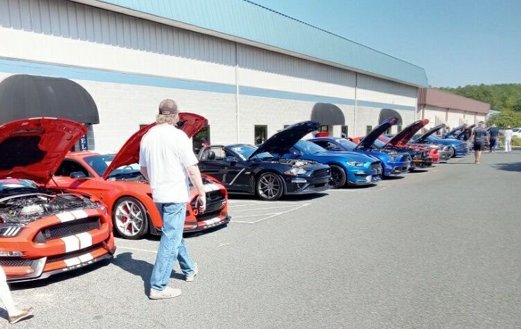 Shelby, Roush, Saleen, RTR and Shinoda Car Show