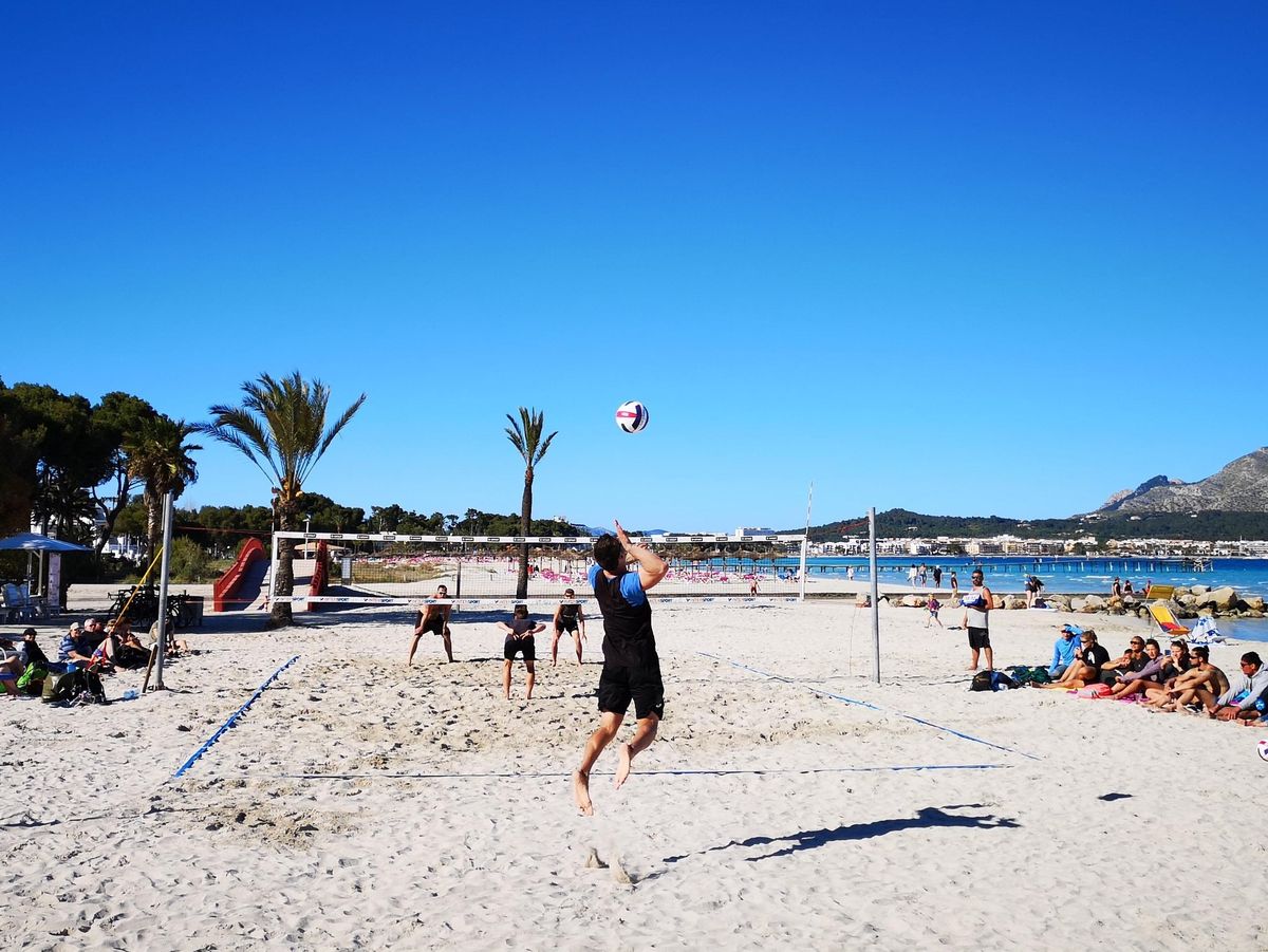 FIT INS NEUE JAHR - Beachvolleyball Camp