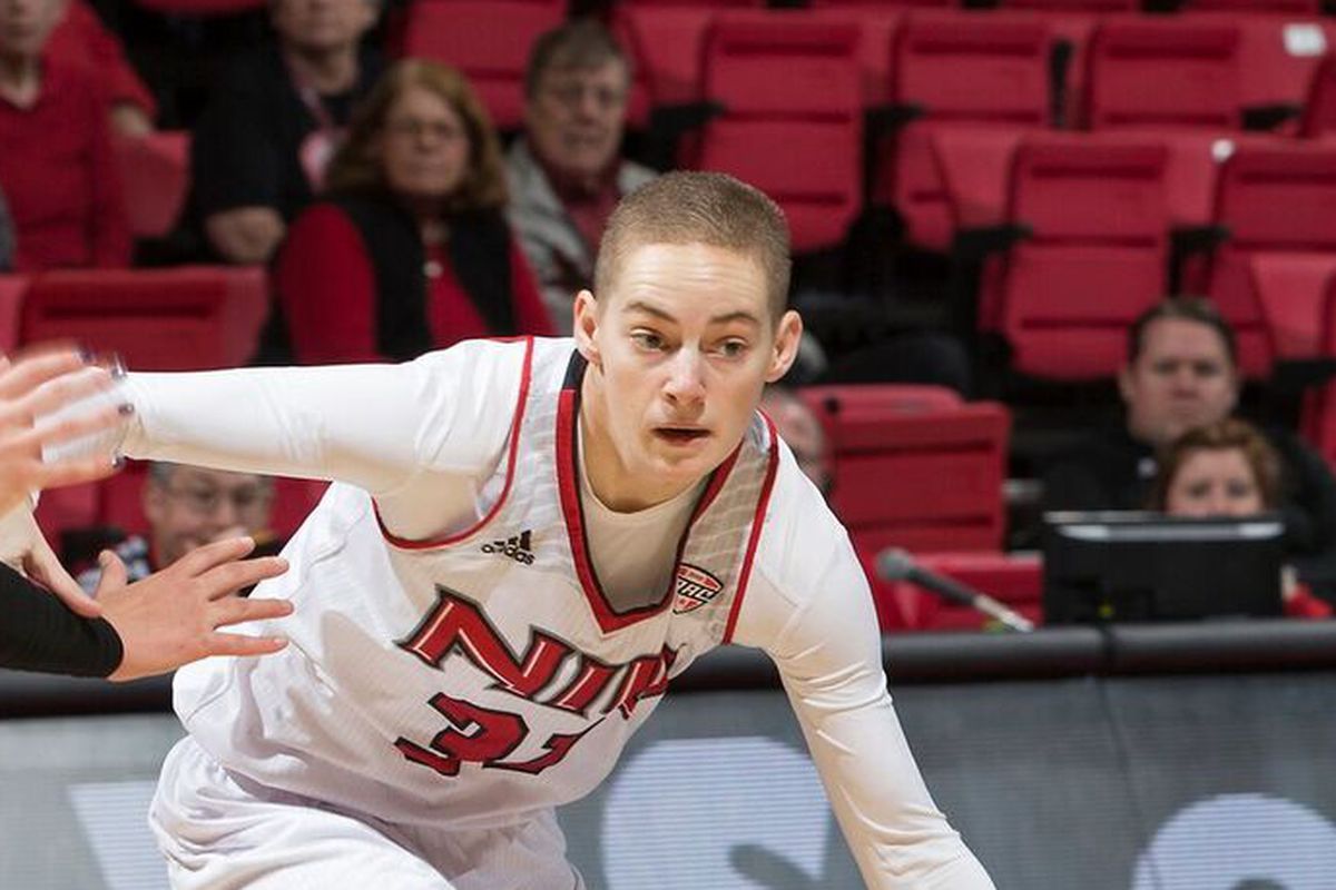 Central Michigan Chippewas at Northern Illinois Huskies Womens Basketball
