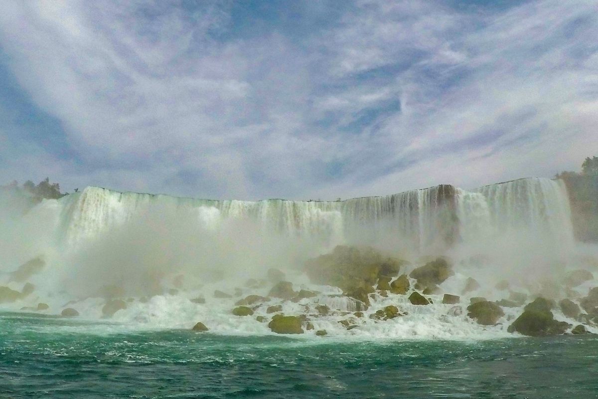 Niagara Falls - A Go with the Flow Adventure