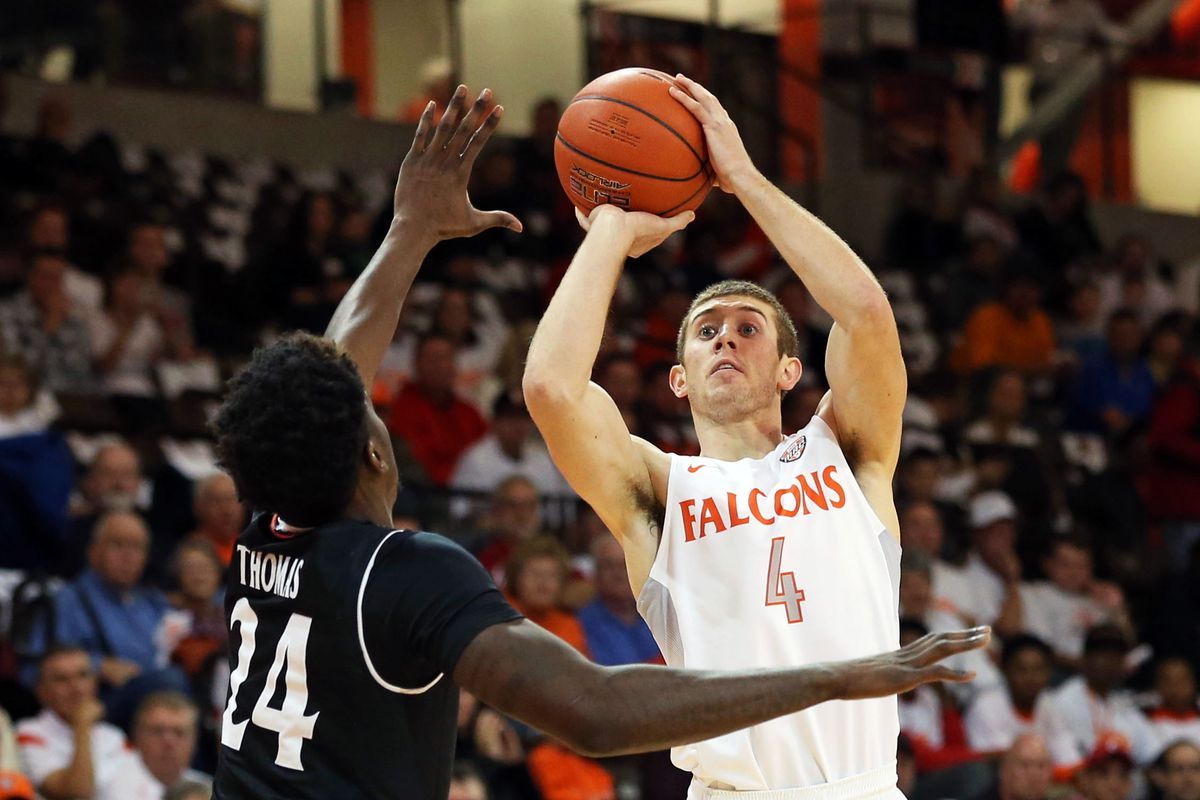 Kent State Golden Flashes at Bowling Green Falcons Mens Basketball at Stroh Center