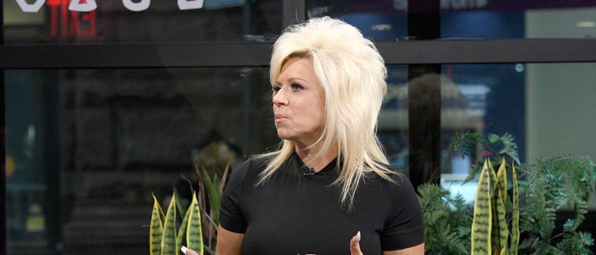 Theresa Caputo - Lima