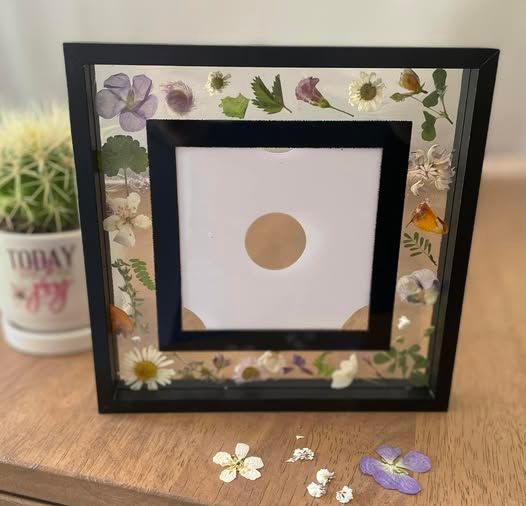 Floral Frame Creations class