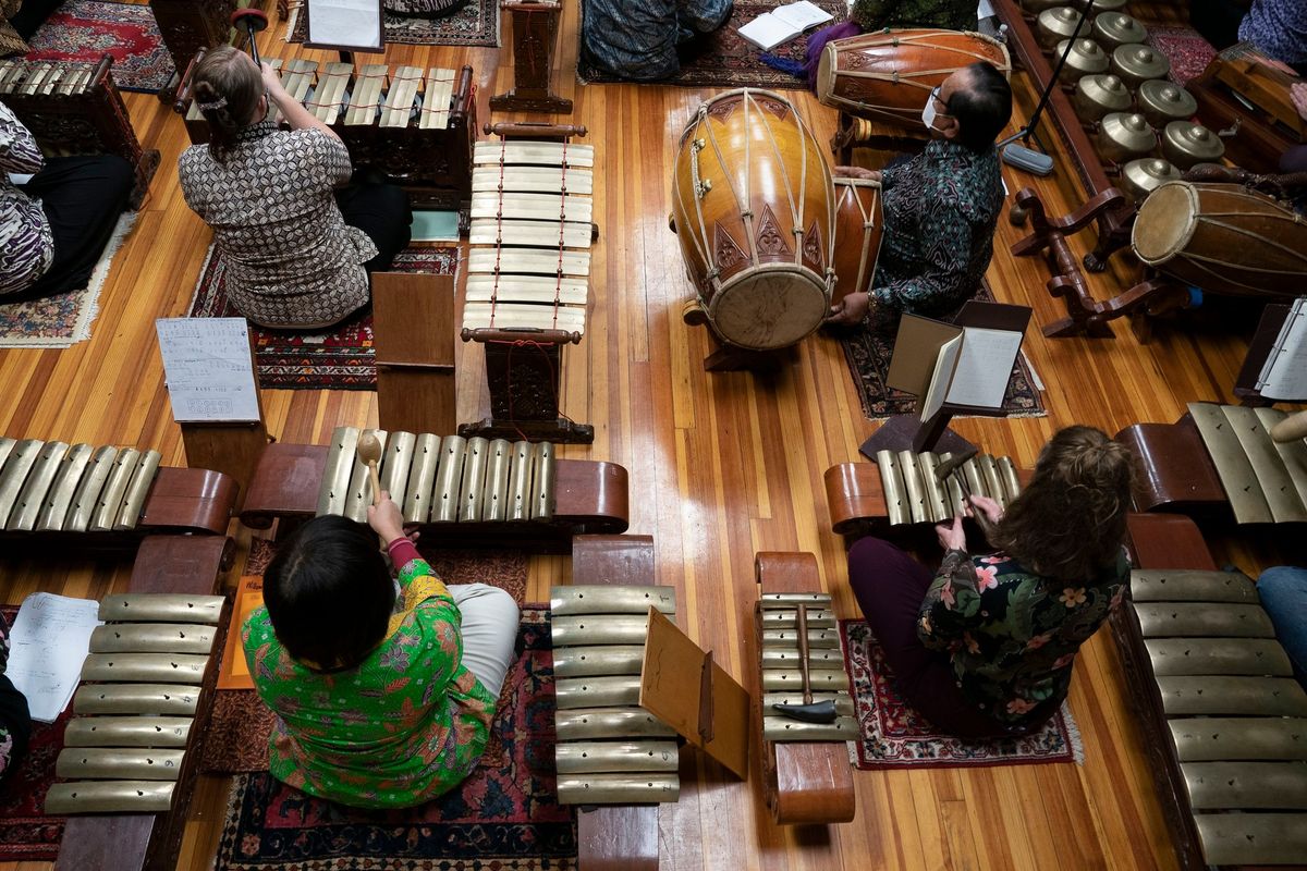 Beginner Javanese Gamelan 1