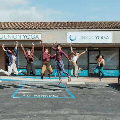 Union School of Yoga