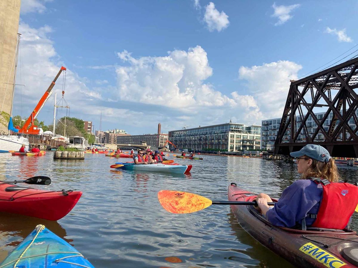 Milwaukee Kayak Tour