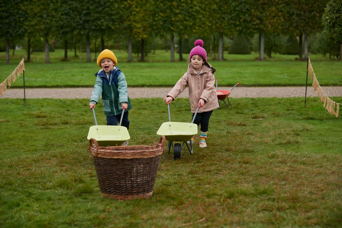 October Half Term at Erddig | Hanner tymor Hydref yn Erddig