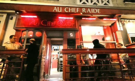 \u00c5kesson fait trembler le Chef Raide