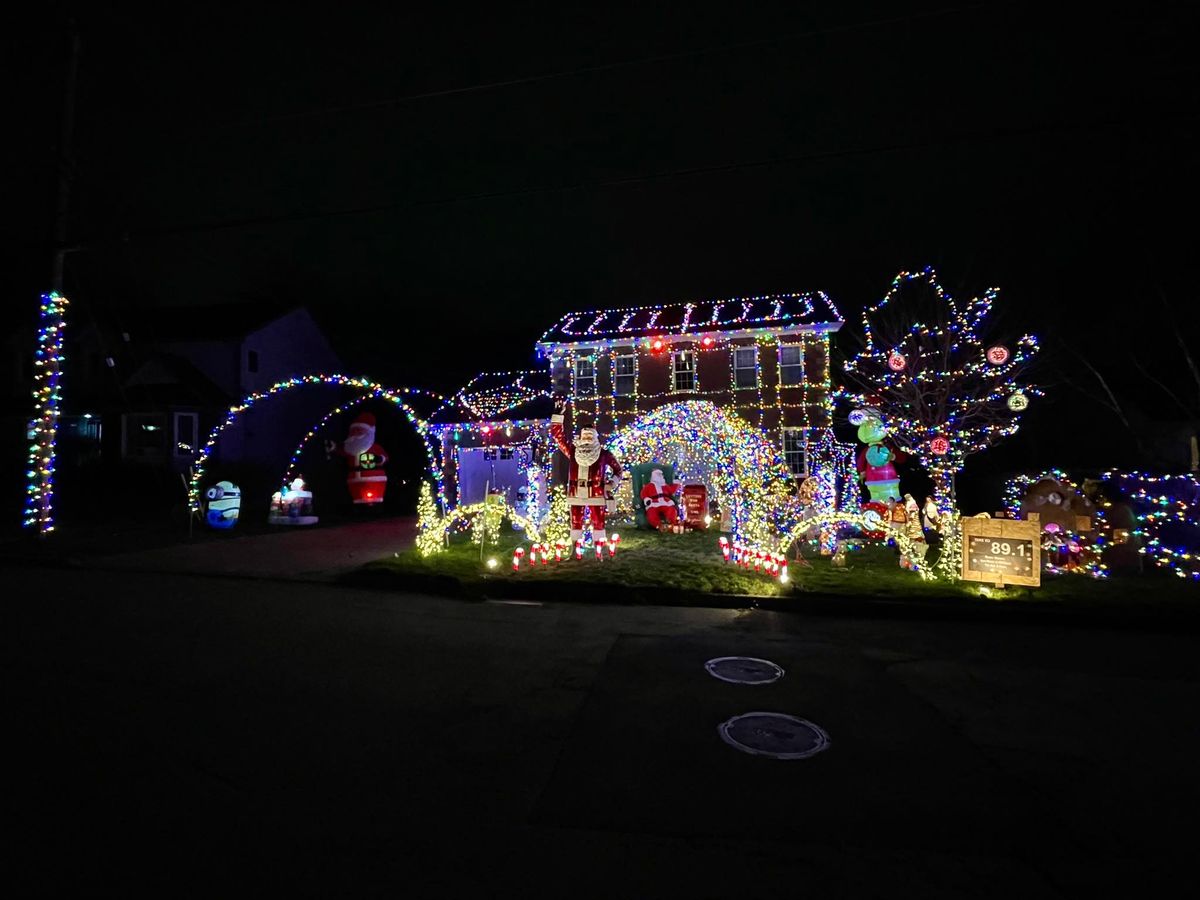 Appian way Christmas light display opening night!