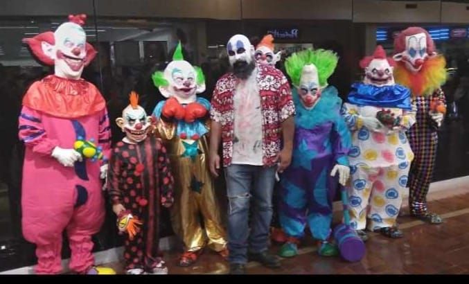 Killer Klowns Return! Hosted By Retro City 