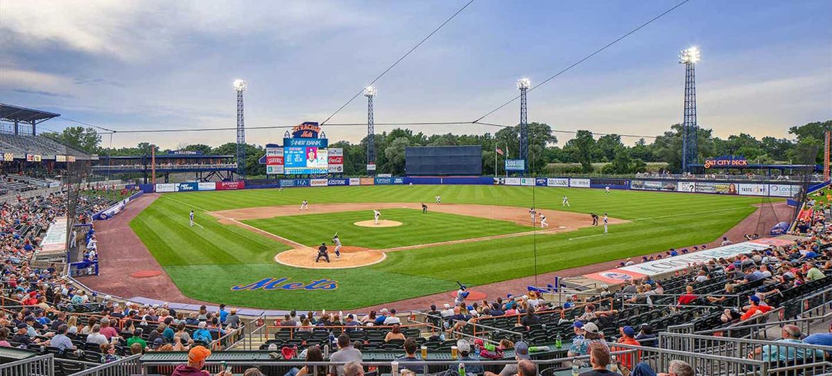 Syracuse Mets at Norfolk Tides