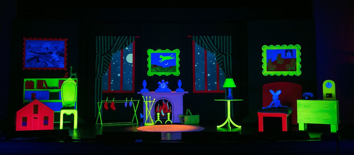 Goodnight Moon & The Runaway Bunny at Paramount Family Series 