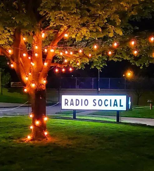 Radio Social Happy Hour