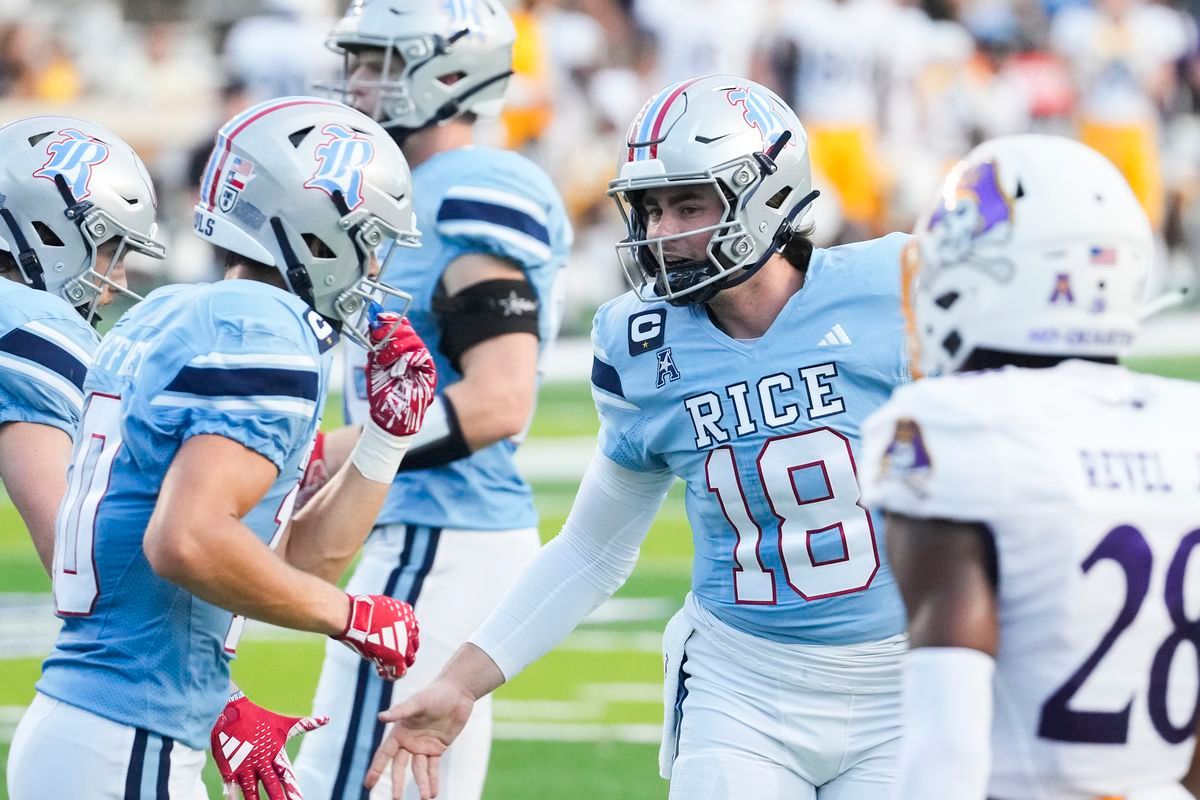 Rice Owls at UConn Huskies Football