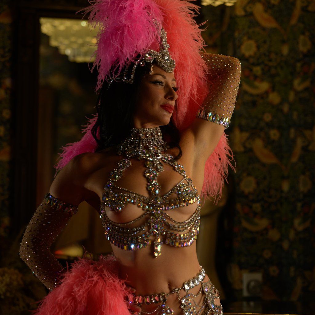 Claire Says Yeah Live Burlesque Show at Heat