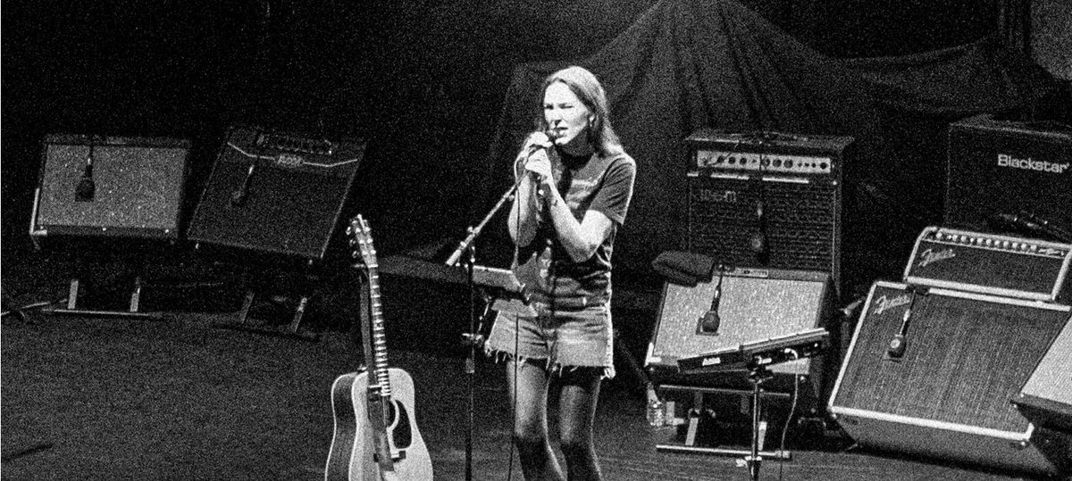 Thea Gilmore at Folk in the Barn