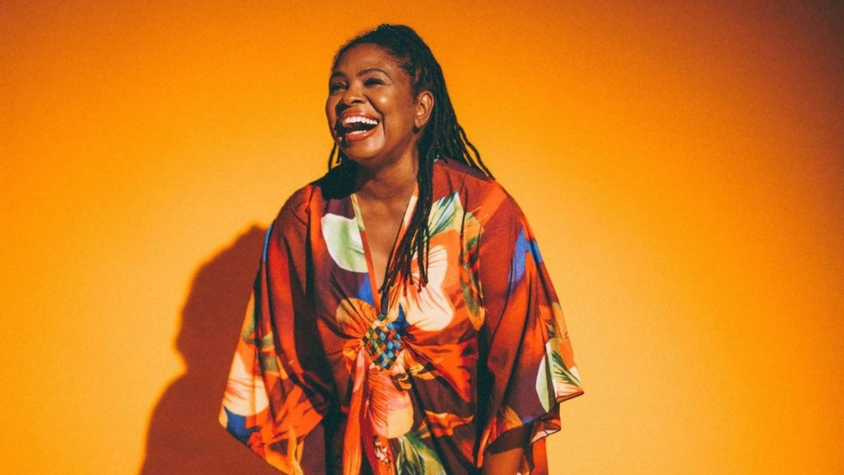 Ruthie Foster supported by Lloyd Speigel