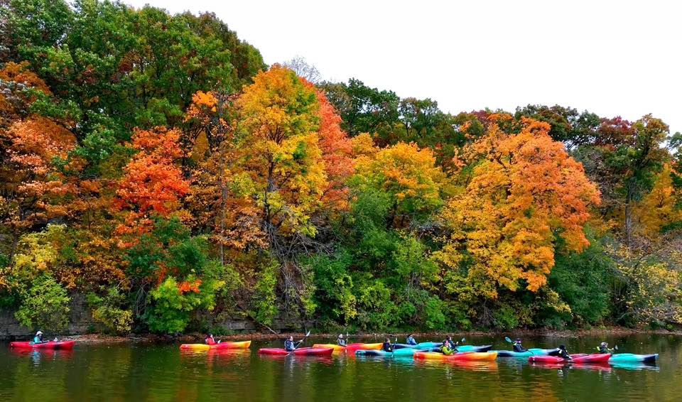 Fall Colors Kayak Tour! (ONLY 1 SPOT LEFT!!!)(Batavia to Aurora $99\/person)