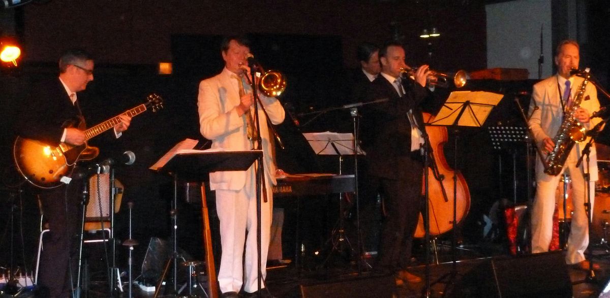 King Louie and the Primas