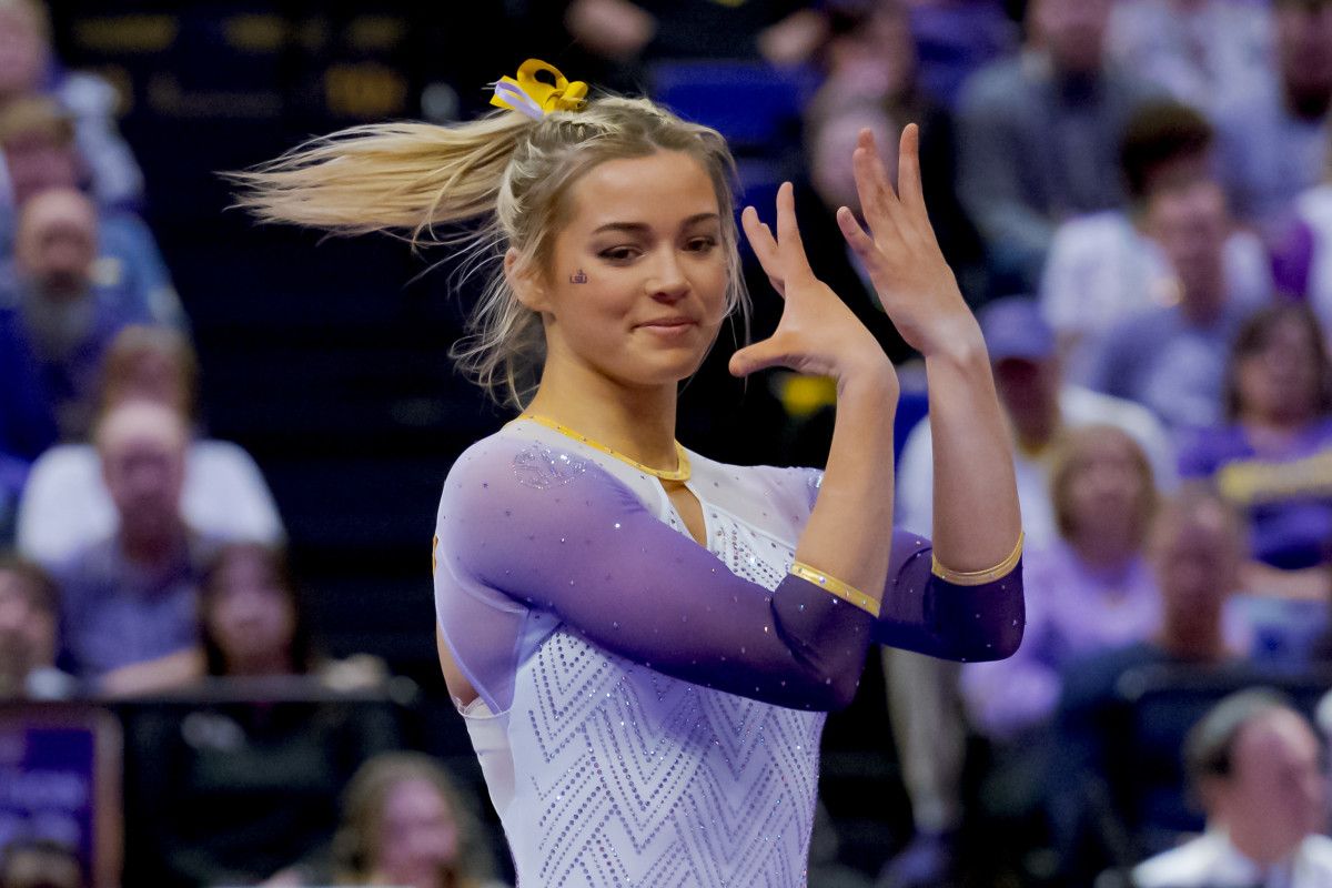 Arkansas Razorbacks at LSU Tigers Womens Volleyball at LSU Pete Maravich Assembly Center