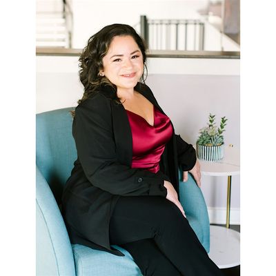 Veronica Wilcox, RE\/MAX Revolution