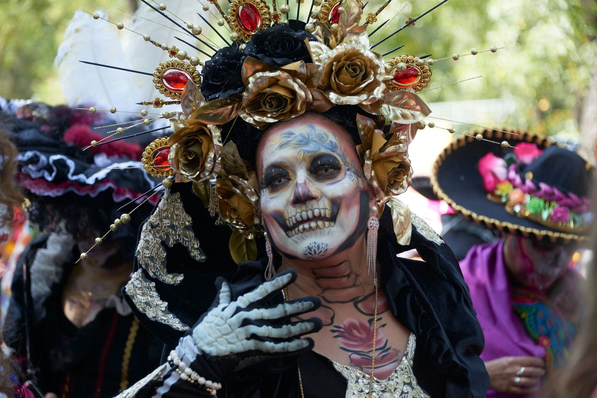 Dia de los Muertos Celebration and Dance