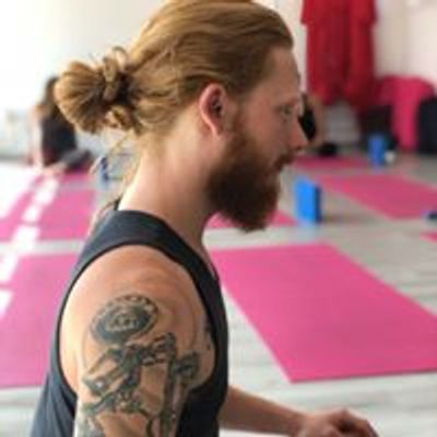 Evolution Acrobatics & Yoga