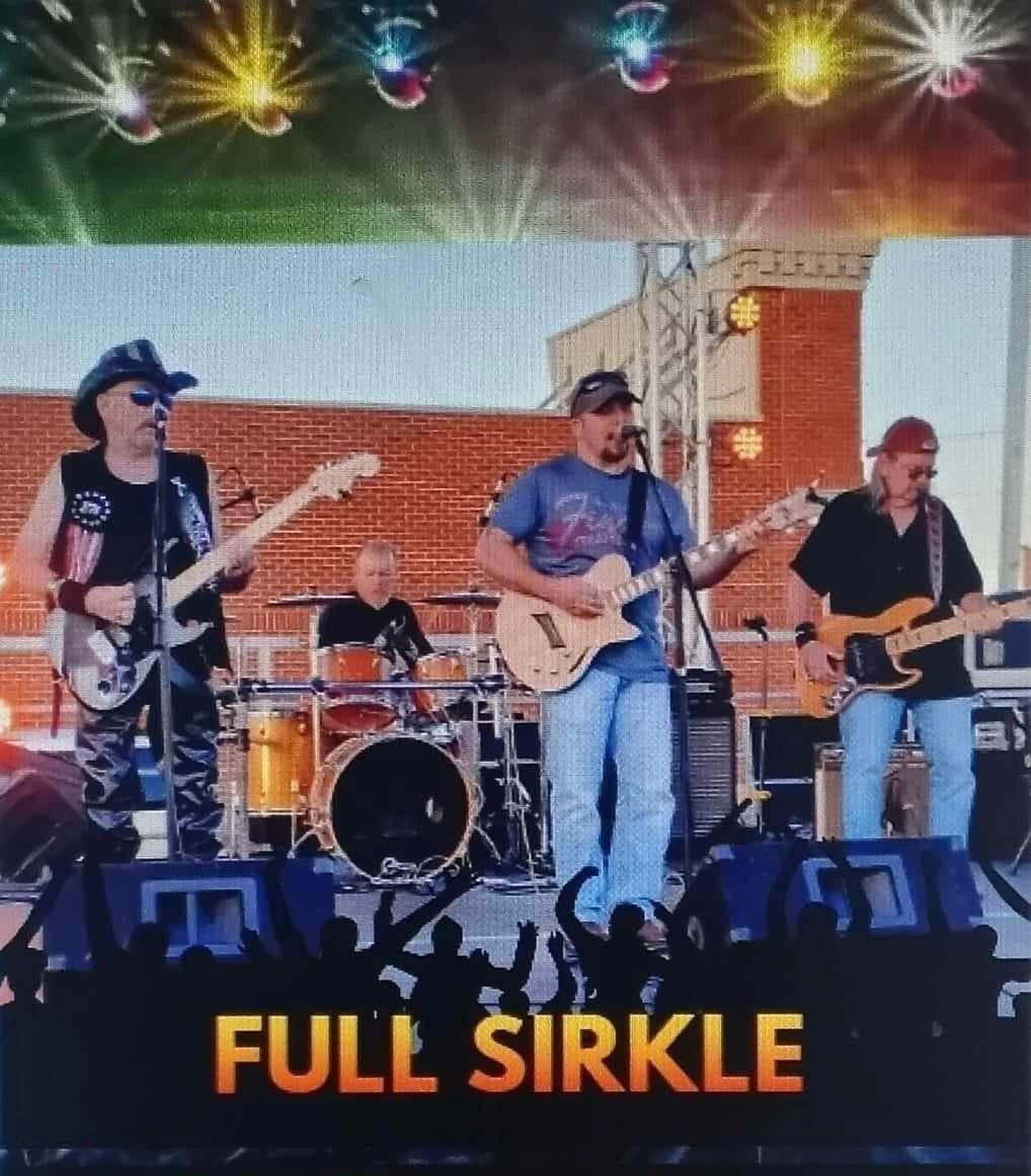 Full Sirkle live at Stockyard